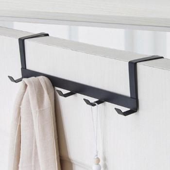 Colgador de Ropa y Accesorios
