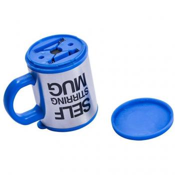 Isolierte Misch-Tasse für Kaffee und Milch