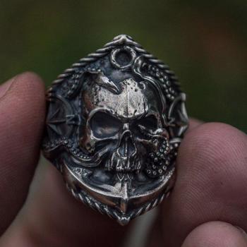 Gothischer Männer Piratenschädel Ring