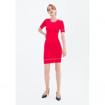 Mini vestido de malha slim fit