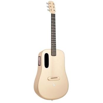 Série 38” Soft Gold LAVA ME 4 Carbon, Lava Music Folk Electro, avec sac spatial