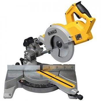 Panel de Sierra DeWalt DWS771 QS en Tono Plateado, Con Toques de Negro y Amarillo