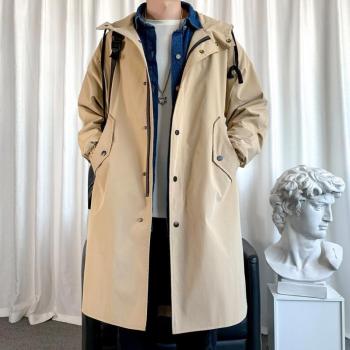 Chaqueta Urbana con Bolsillos y Capucha Hombre Otoño 2022