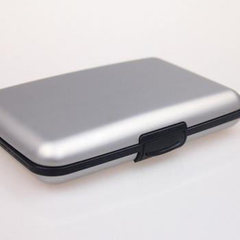Étui à cartes en aluminium pour identification