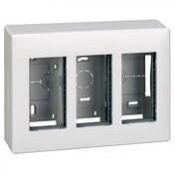 Caja Superficie SIMON 500 Cima 3 Módulos Blanco 340870200