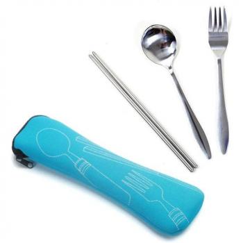Vajilla portátil con tenedor y cuchara