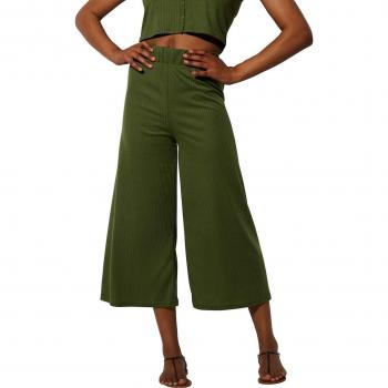 Ysabel Mora Capri Verde Corte Amplio y Cintura Fruncida