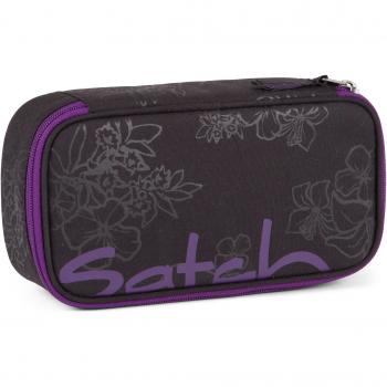 Satch 9C6 Schlamperbox in Schwarz-Lila – Purple Hibiscus