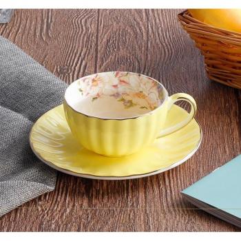 Sobretudo Feminino Tazas Saucer