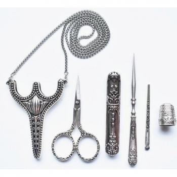 Vintage Cross Stitch Cutting Scissors
