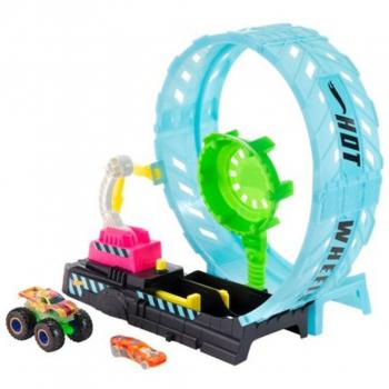 Dark Glow Monster Truck Racing Set