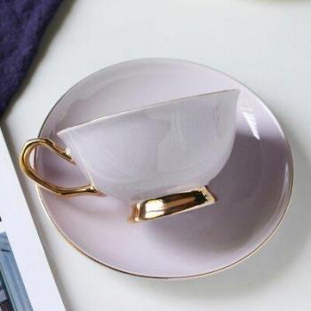 Small Luxury Tea Cup Set