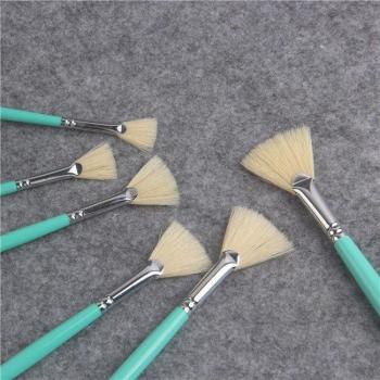 Palette de peinture 6 pinceaux – Forme ventilateur