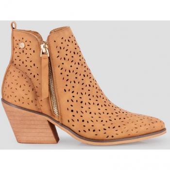 Botines de mujer de estilo cowboy con agujeros, de Blogger