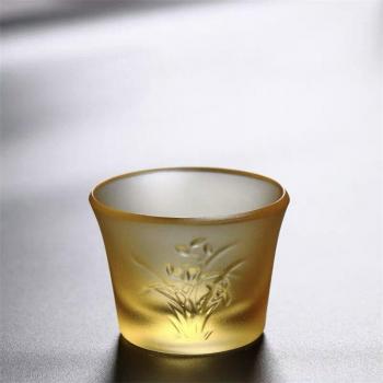 Tasse d’eau élégante en verre
