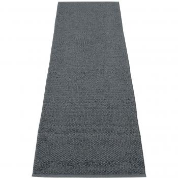 Pappelina Teppich Svea, Farbe Granit und schwarzes Metallic, Größe 70x240 cm