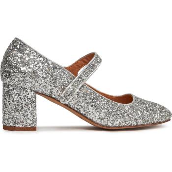 Dora Velvet Pump Collection