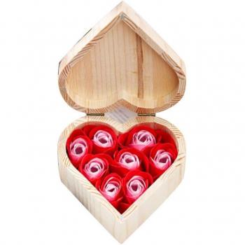 Handmade Heart Shaped Wooden Box with Immortal Flower Soap