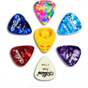 Paquete Completo: Púas de Guitarra y Accesorios