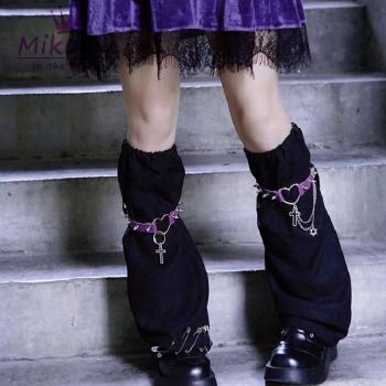 Chauffe-jambes à rivets et chaîne