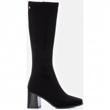 XTI 141827 Botas altas de mujer negro en piel vegana