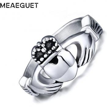 Meaeguet Vintage Heart Claddagh Ring for Her