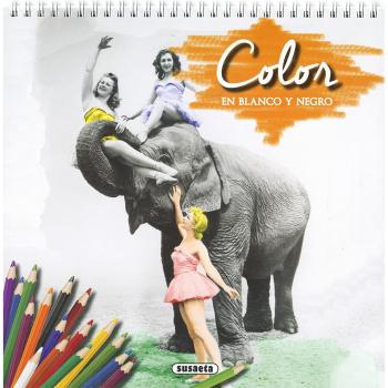 Color en blanco y negro.