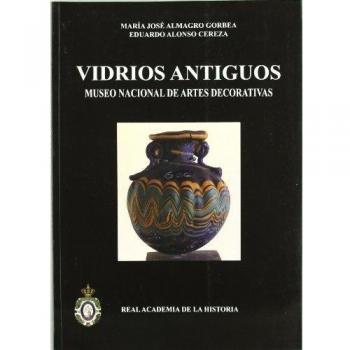Vidrios antiguos del Museo Nacional de Artes Decorativas.