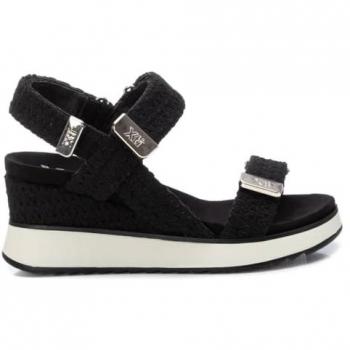 Sandalias Velcro XTI Negra para mujer