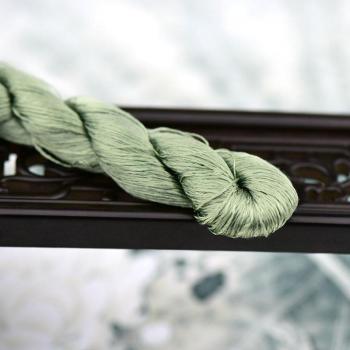 400m 100% Silk Thread for Hand Embroidery, 7 Pure Colors