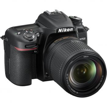 Nikon D7500 Fotocamera Reflex Digitale con Obiettivo 18-140mm