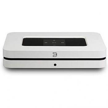 Weißer Bluesound Node 2i – Hi‑Res Audio‑Streamer