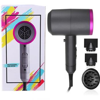 Secador eléctrico de pelo con recolección de iones y aire frío