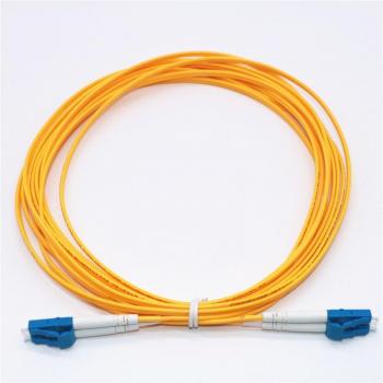 Câble de connexion fibre optique 1m LC/UPC