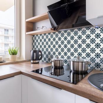 Autocollants de Carrelage Adhésifs pour Cuisine et Salle de Bain