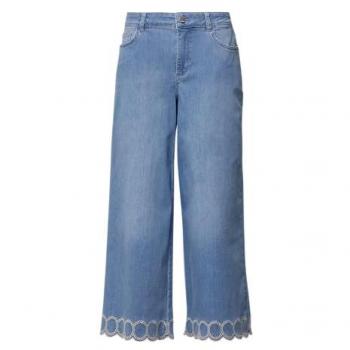 Comma Jeans im Loose Fit 7/8 Länge
