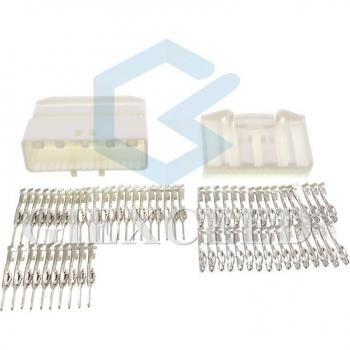 Nissan 32 Pin Auto Electrical Connectors