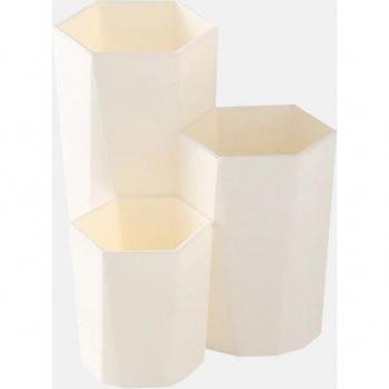 Rangement pratique pour brosses et vernis