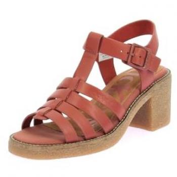 Kickers Volyne Sandali con Stile