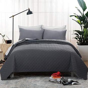 Couvre-lit microfibre Bedsure 220x240 – Motif panier moderne, tissu léger, anti-allergies, couleur anthracite