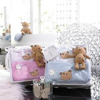 Blossom Baby Treasure Box – 3‑Piece Rose Set (6‑9 Months)