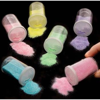 Pastellfarbene Glitzerstreuer