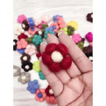 Flores de Fieltro Hechas a Mano