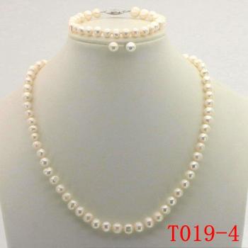Pulsera Perla de 18” con Broche