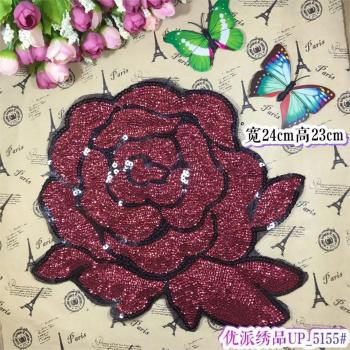 Couture Bordado a Mano: Ramas de Rosa
