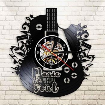 Reloj de pared en forma de guitarra con LED