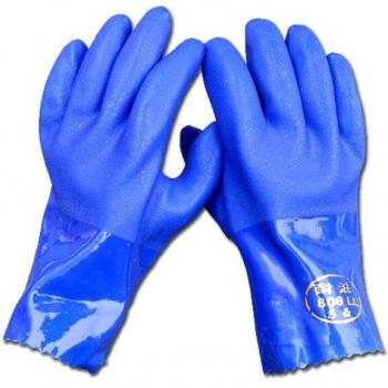 Gants imperméables pour la manipulation de produits chimiques