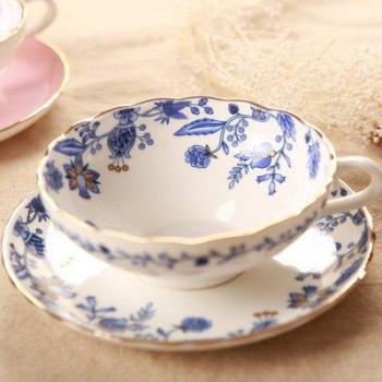 European Bone China Fruit Design Latte Mugs – 101–200 ml Cup Set