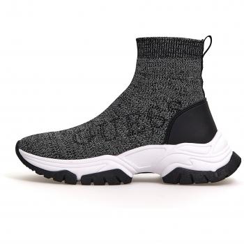 Guess Sneaker Trainer in Gray with Black & Silver Rhinestones – UK 7