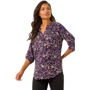 Roman V-Neck Stretch Tee with Abstract Print in Purple – 18 F